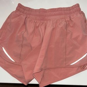 lululemon hotty hot shorts